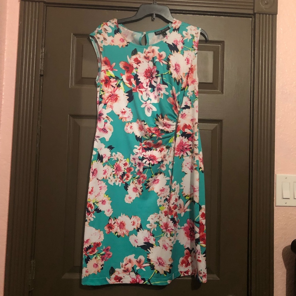 Floral Sleeveless Dress - Teal and Pink